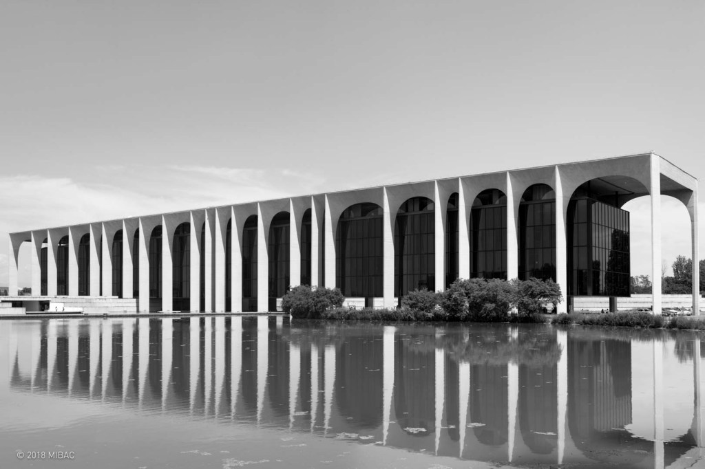 diabolik-storia-arte-architettura-design-milano-60-mostra-film